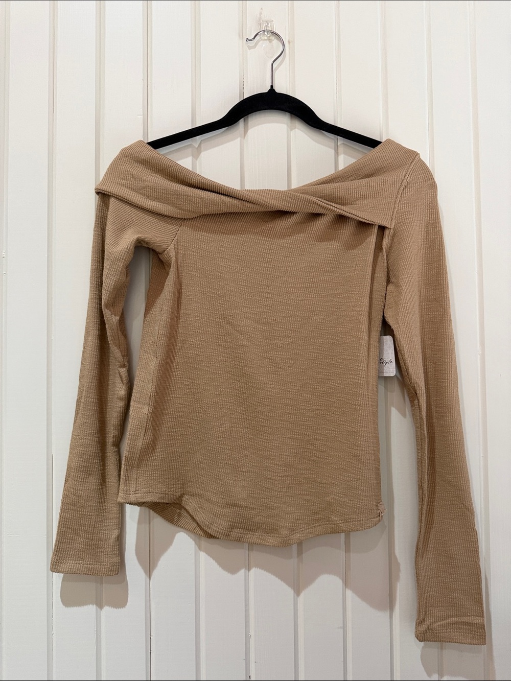 We The Free Women's Off-the-Shoulder Long Sleeve Top - Tan